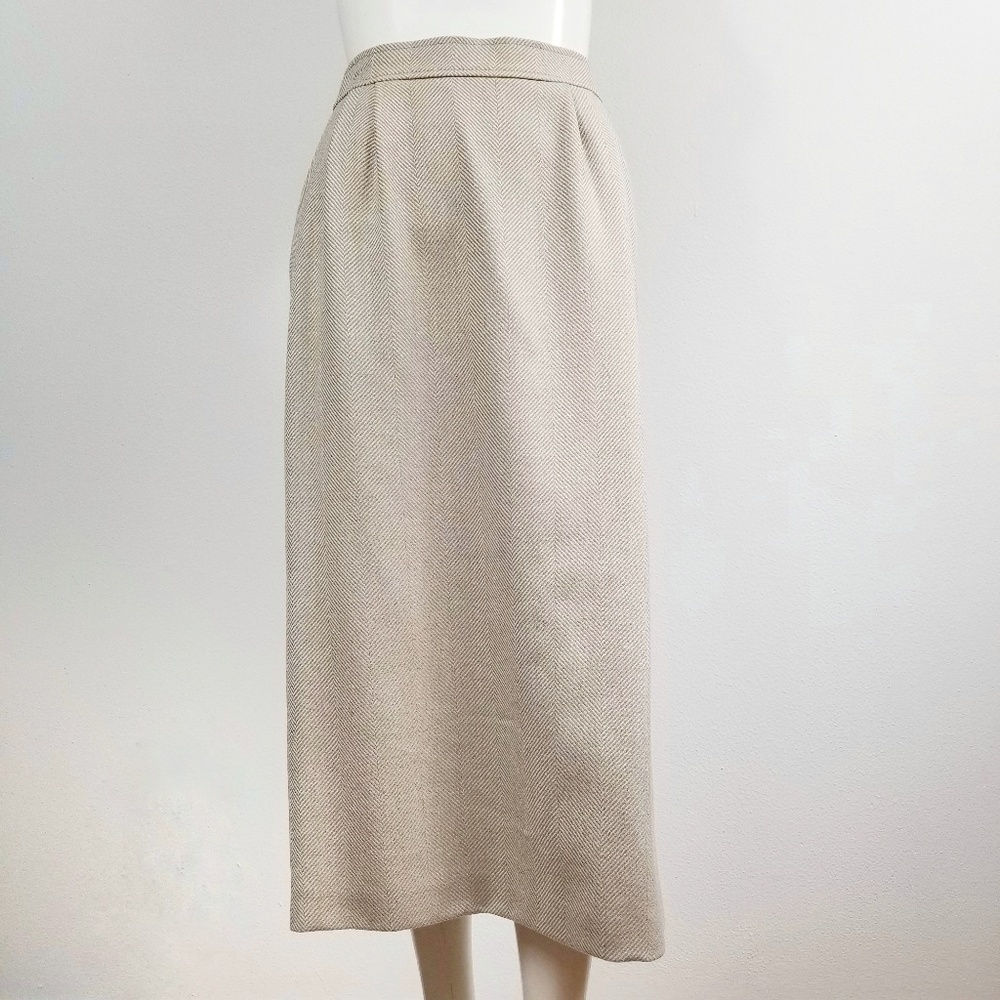 Vintage Louis Feraud 100% Wool High Waisted Skirt8